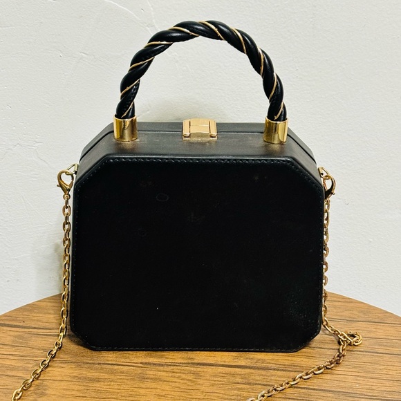 Fashion Bag Letter Print Mini Handbag with Metallic Chain Strap - Picture 5 of 8